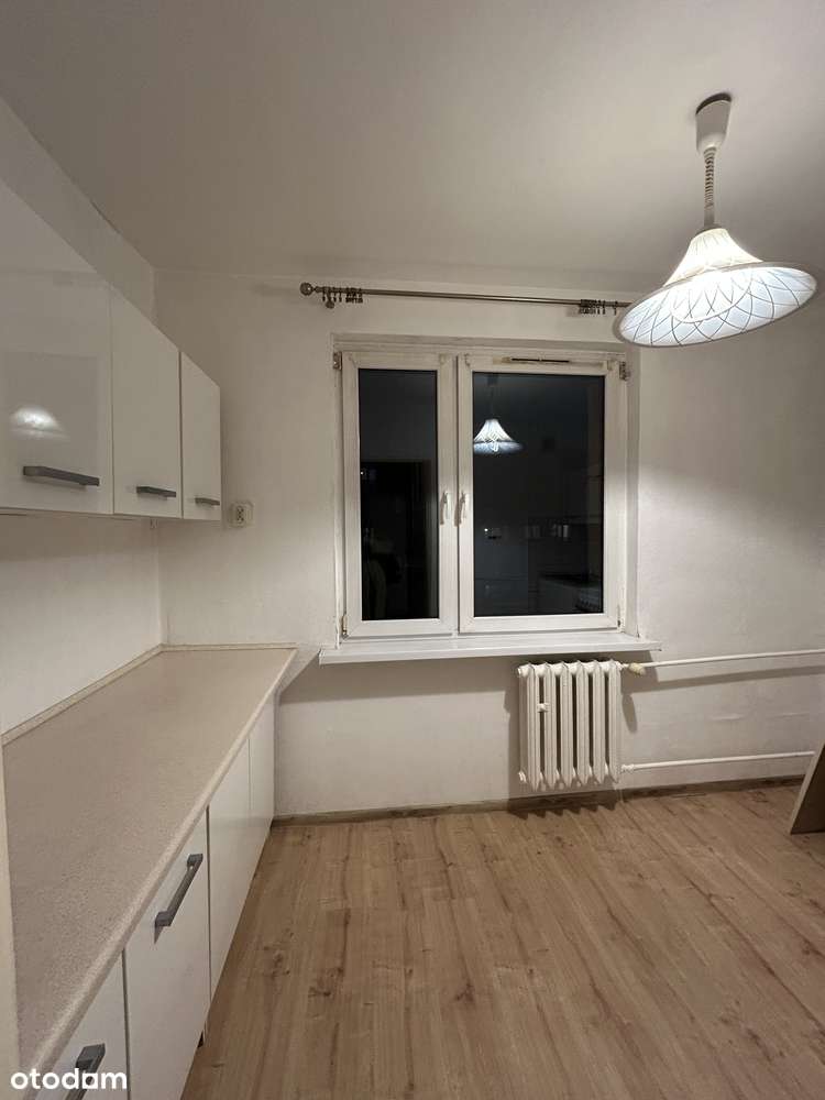 Kawalerka z osobną kuchnią | po odświeżeniu | os. Fazos ul. Ułańska - Pełny obrazek: 4/9