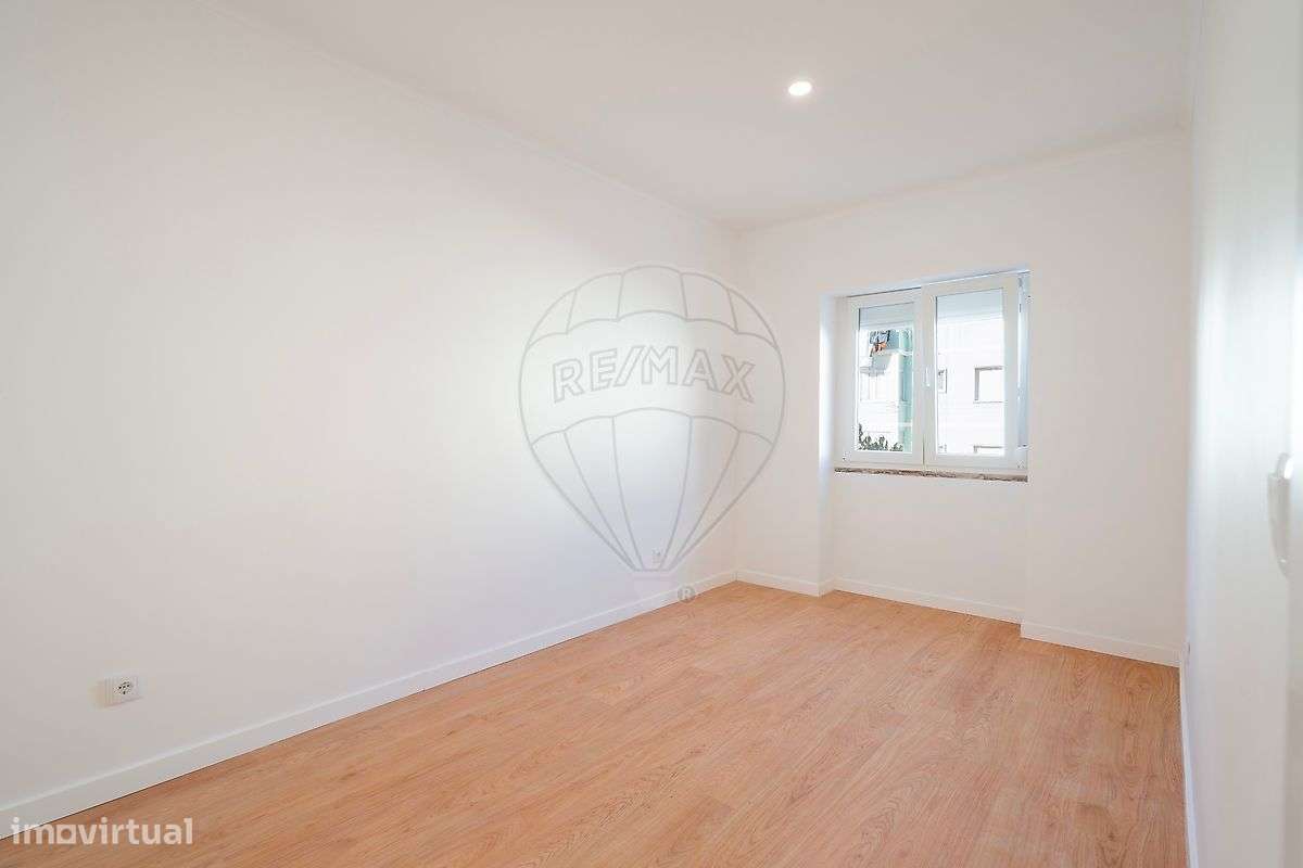 Apartamento T2 para arrendamento - Grande imagem: 4/17