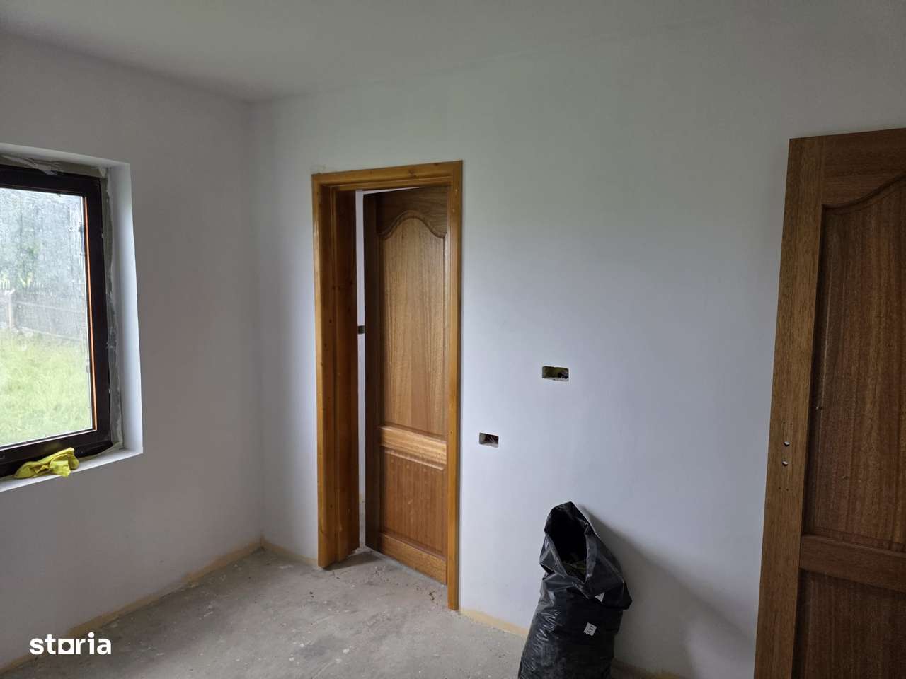 Casa la rosu Boroaia-Suceava - Imagine principală: 5/7