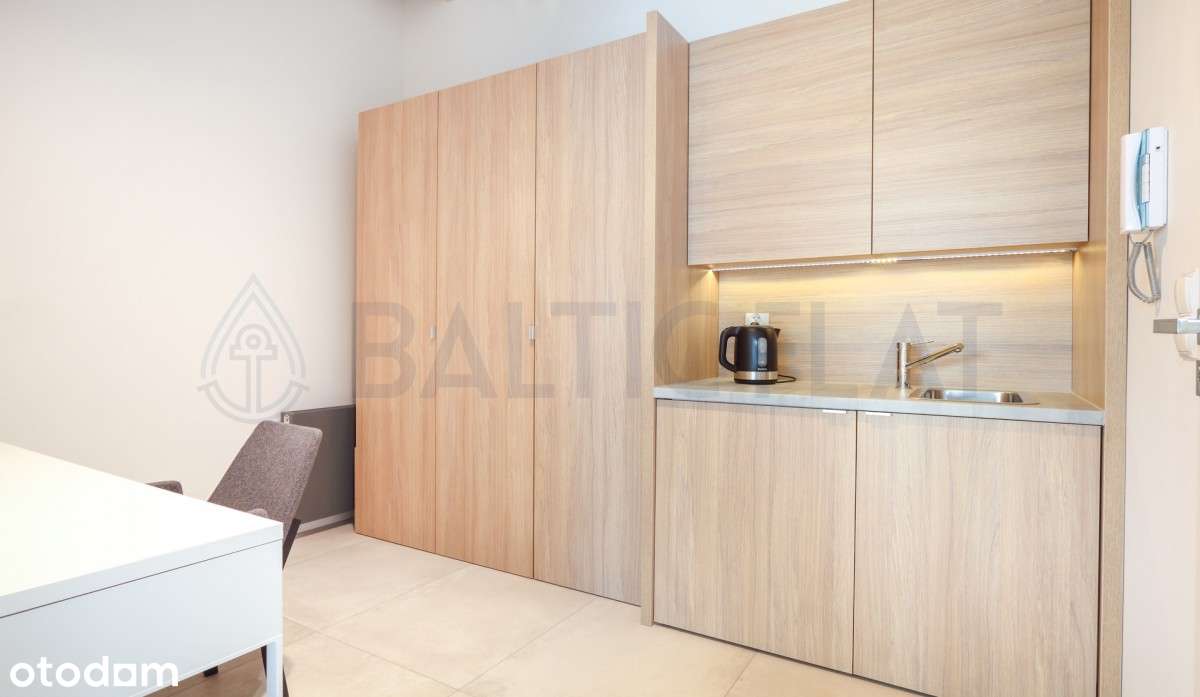 Ekskluzywny lokal w Brabanku z widokiem na Motławę - Pełny obrazek: 5/8