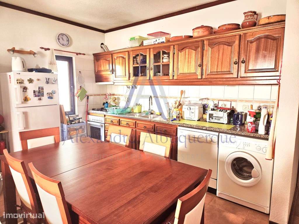 Excelente apartamento T1 à venda - Apenas 30 metros da praia!-8