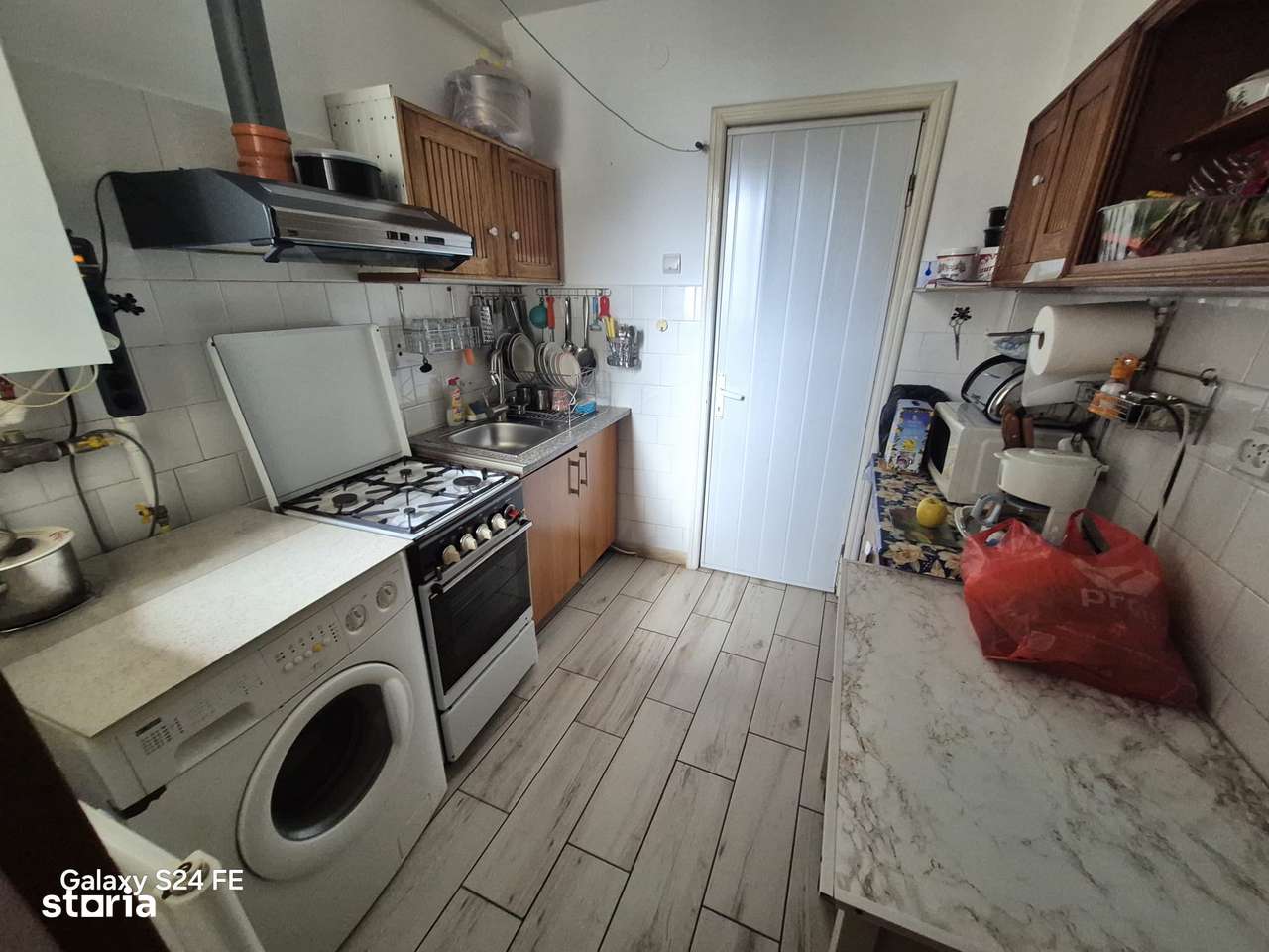 Apartament 3 camere, balcon, Piatra Neamț - Imagine principală: 4/19