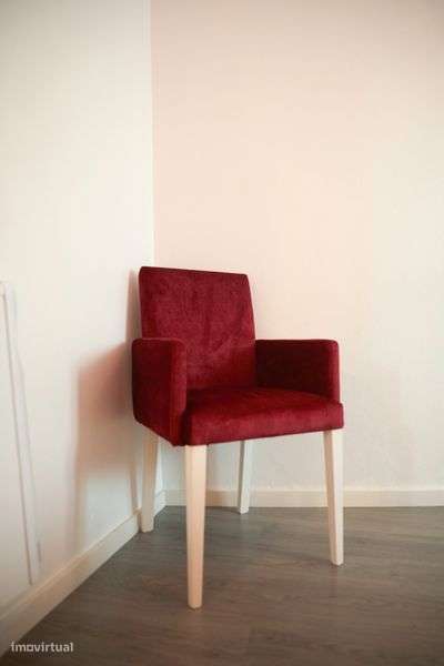 Trespasse predio com 3 apartametos a trabalhar como alojamento local - Grande imagem: 3/12