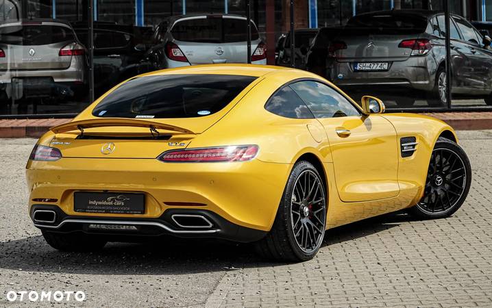 Mercedes-Benz AMG GT S Coupe Speedshift 7G-DCT - 3