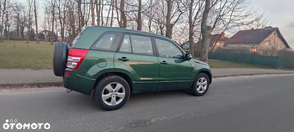 Suzuki Grand Vitara 1.9 DDiS De Luxe - 28