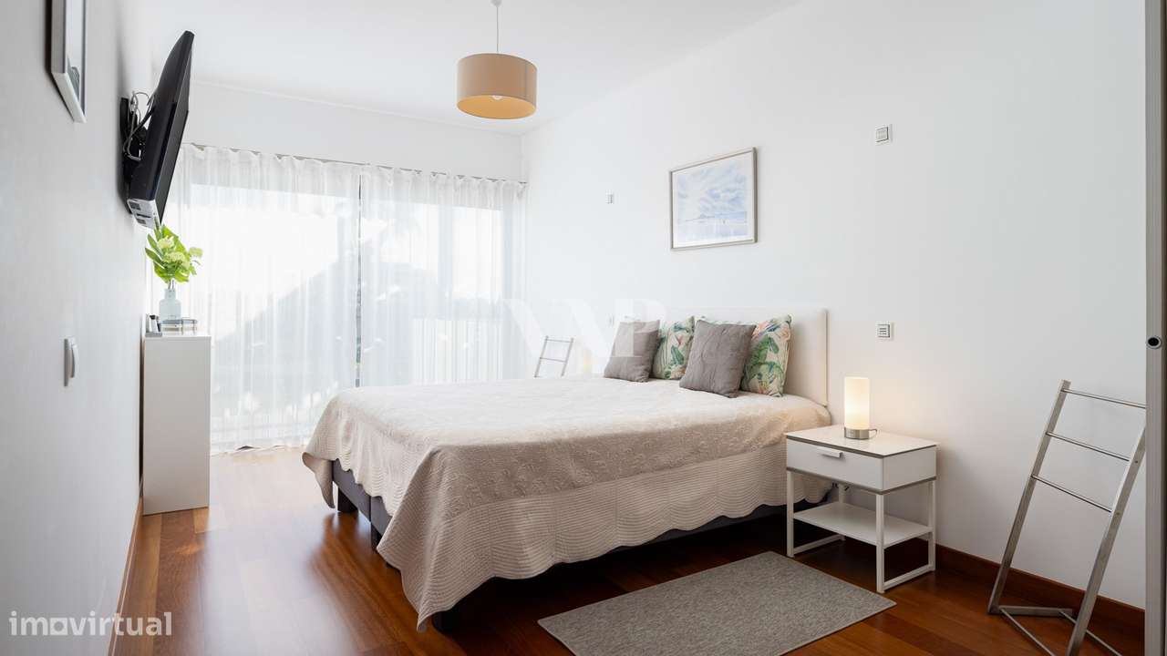 Apartamento T2 com Piscina, Vista Golf e Marina em Vilamoura - Grande imagem: 4/21