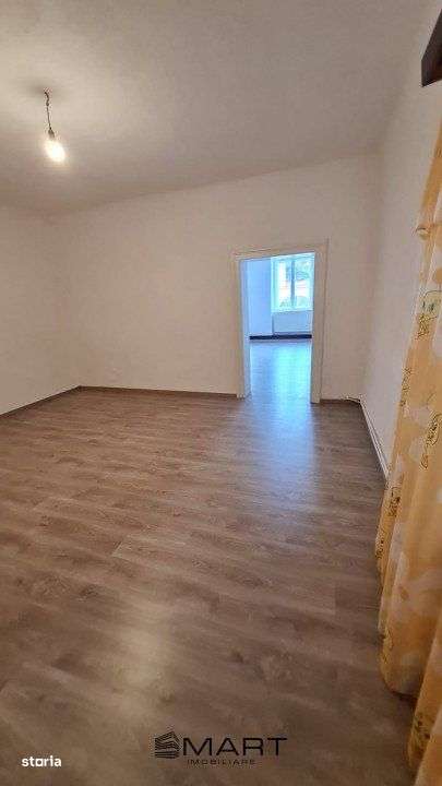 Apartament 3 camere situat in Orasul de Jos - Imagine principală: 4/11