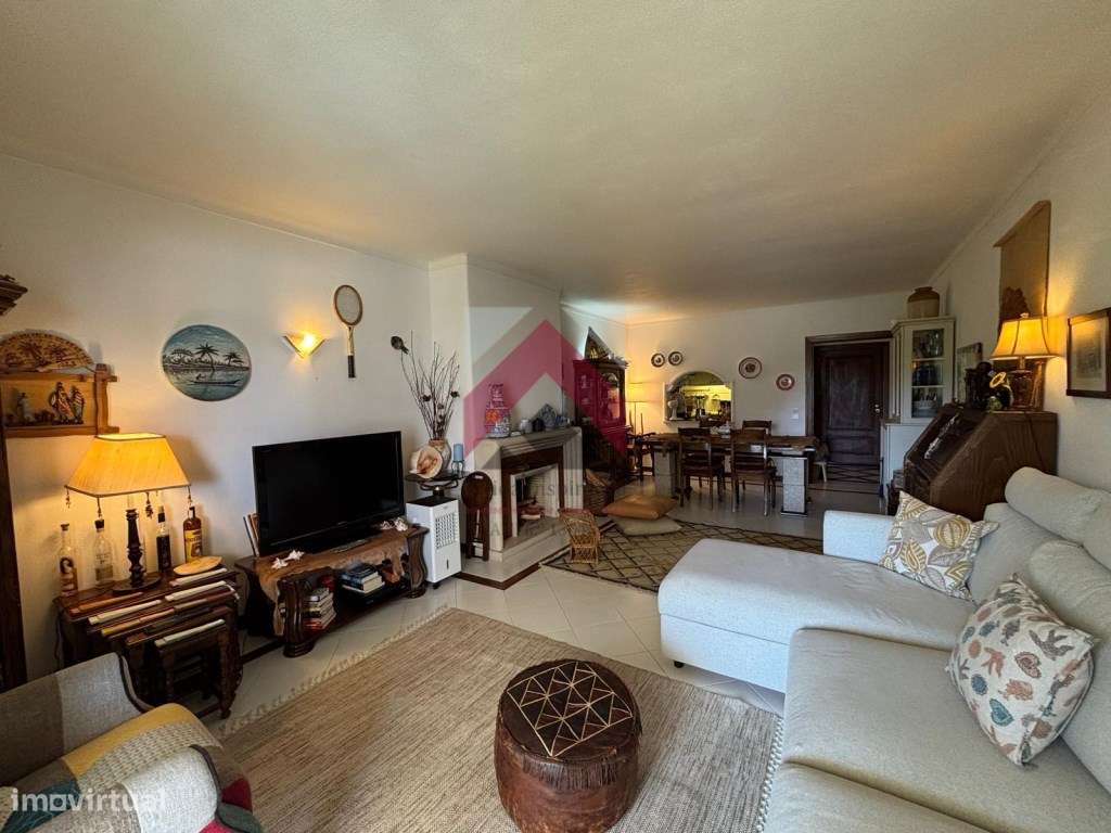 Apartamento T1+1 em Vila Moura-3