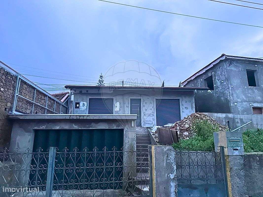 Moradia T2 para venda - Grande imagem: 2/6