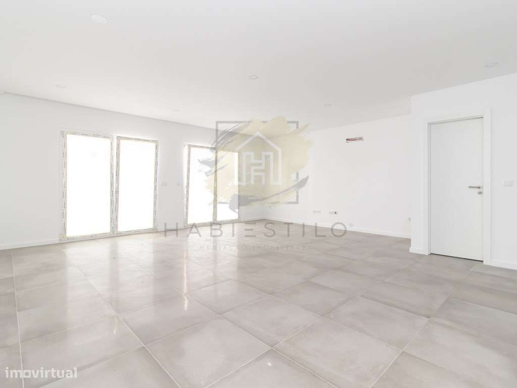 Moradias Geminadas de Arquitetura Moderna- Conforto, Espaço e Quali...-6