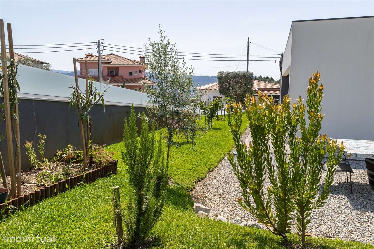 Moradia T4 Venda em Rio Mau,Penafiel-41