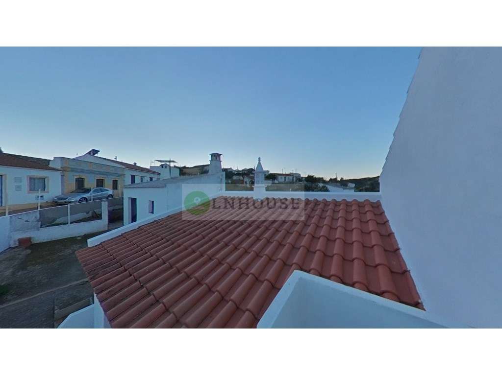 Moradia T3 com vista rio e campo, Almada de Ouro - Castro Marim-53