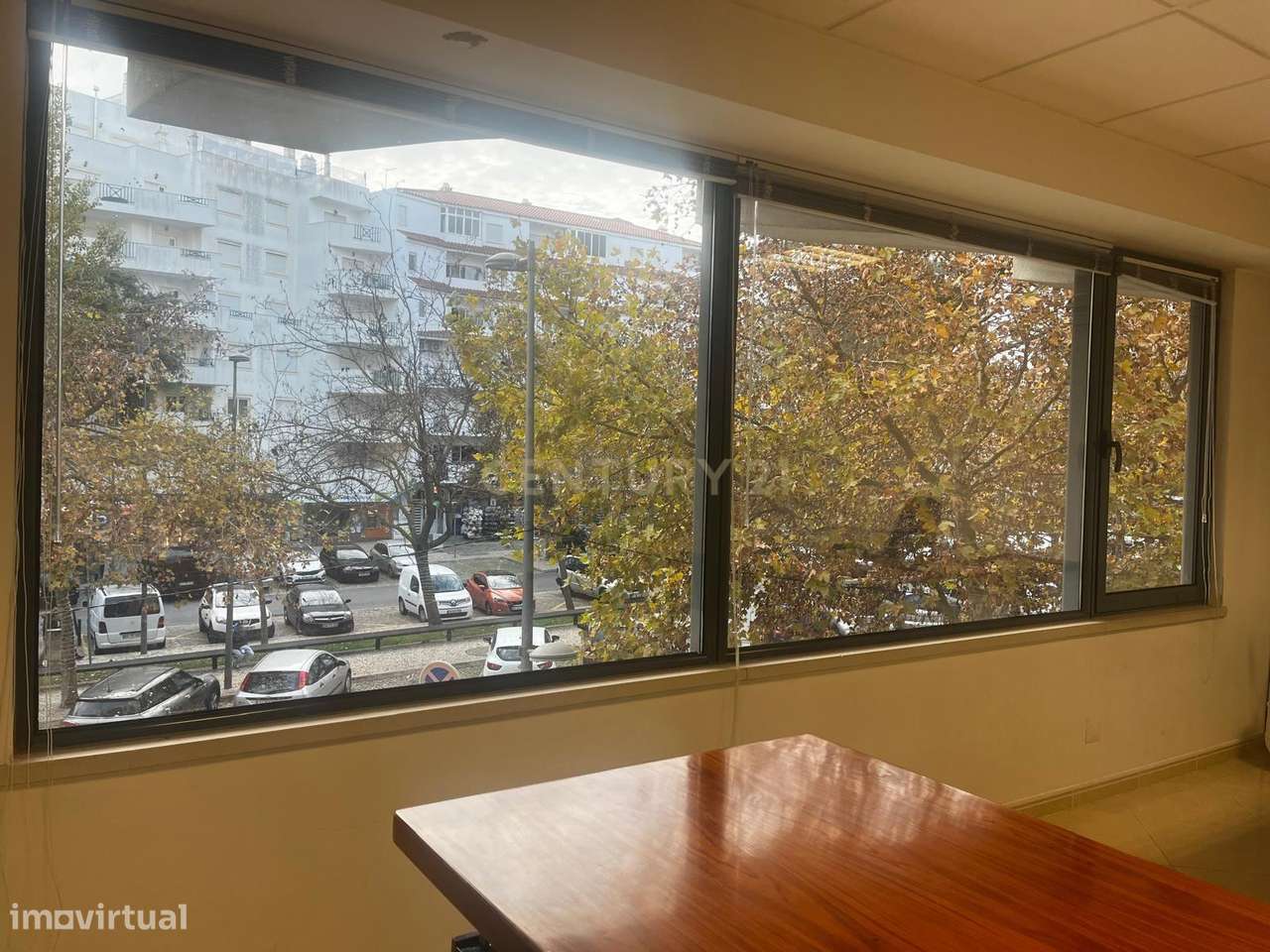 Escritório  na baixa de Albufeira, com lugar de garagem. - Grande imagem: 5/15