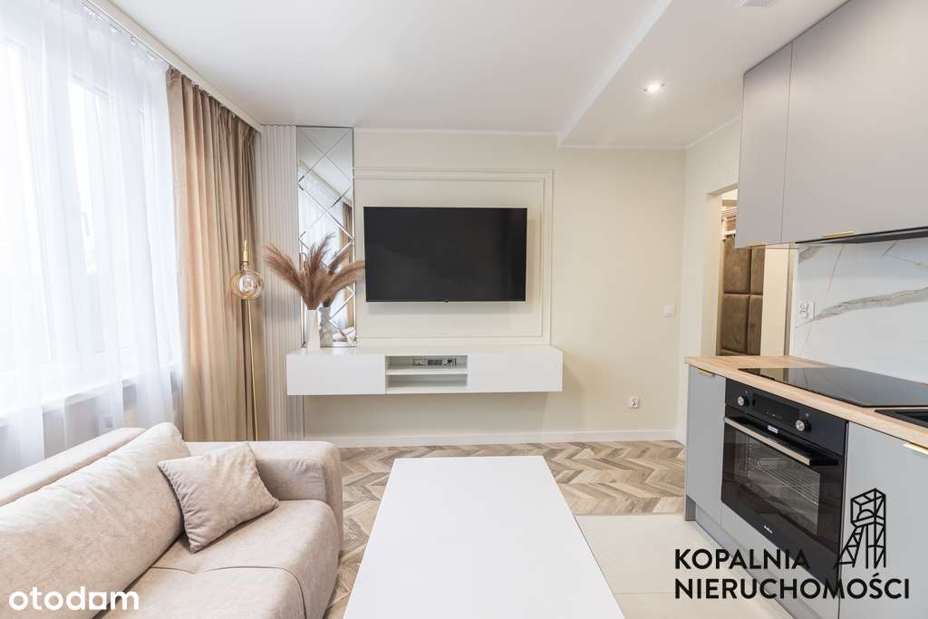 2 POKOJE/WYSOKI STANDARD/PO REMONCIE/CO MIEJSKIE - Pełny obrazek: 1/19