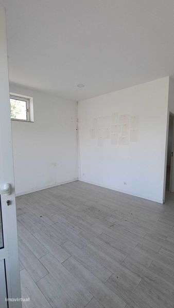 Espaço comercial - Grande imagem: 2/8