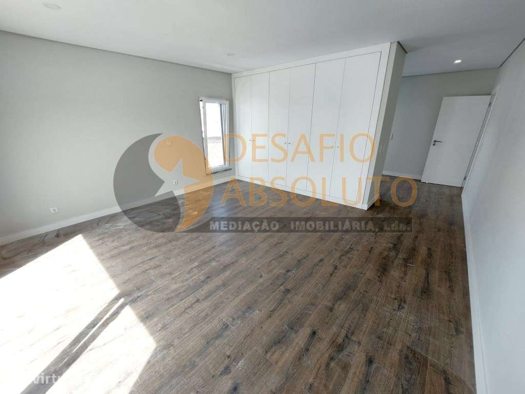 NOVA Moradia Isolada T5 c/ Piscina e Garagem - Azeitão-25