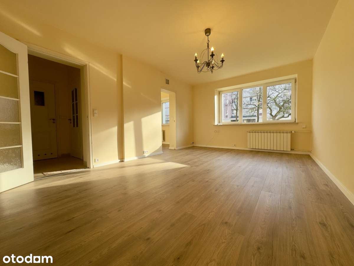 Wspaniałe 2 pokojowy lokal na parterze | Idealne na biuro lub salon - Pełny obrazek: 1/14