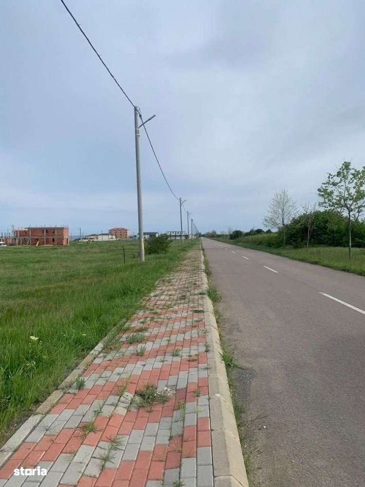 Costinesti-Golful Francezului-Teren intravilan.950 mp preț 65.000 euro - Imagine principală: 3/9