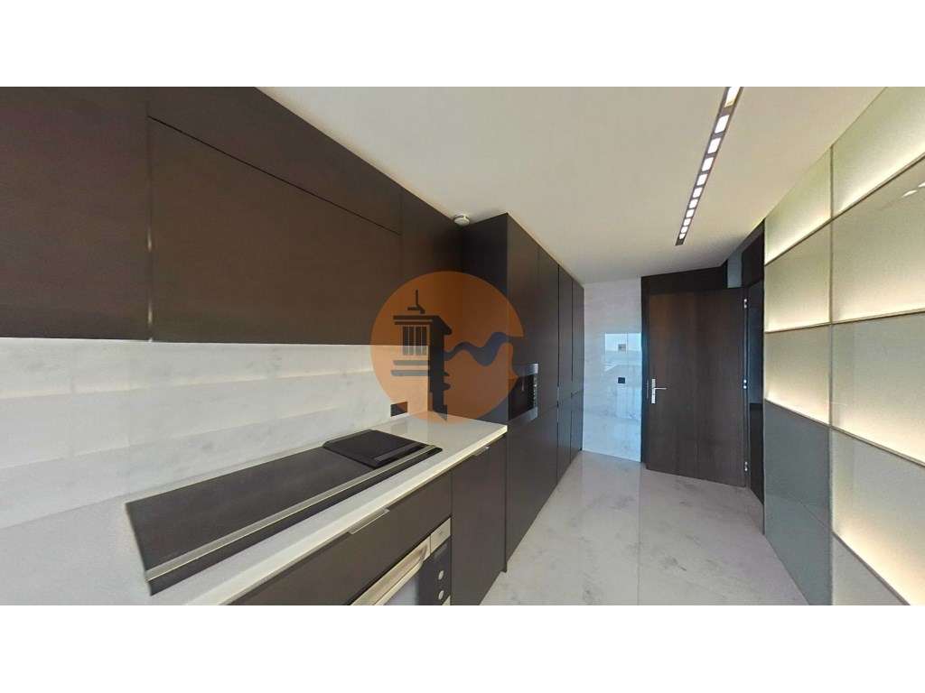 T4 de Luxo - Restelo - Grande imagem: 4/60