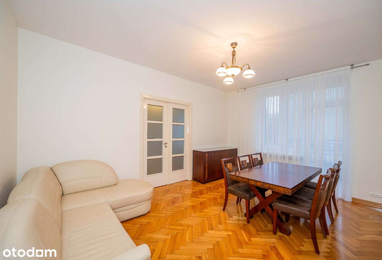 Zadbane 2 pok mieszkanie z balkonem w sercu miasta, ul Sienkiewicza-12