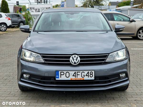 Volkswagen Jetta 1.4 TSI BMT Highline - 12