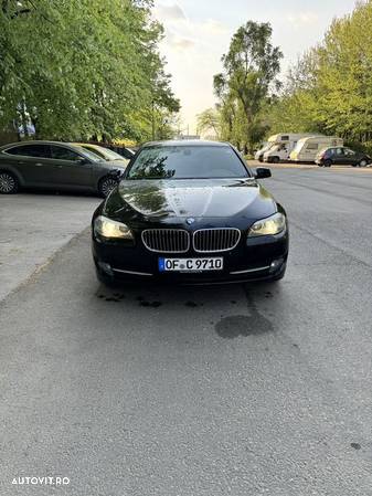 BMW Seria 5 520d Touring Aut. - 6