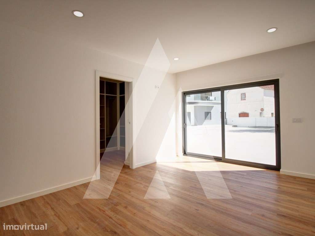 Apartamento novo preparado para T2 no coração de Vila Nova de Poiares-16