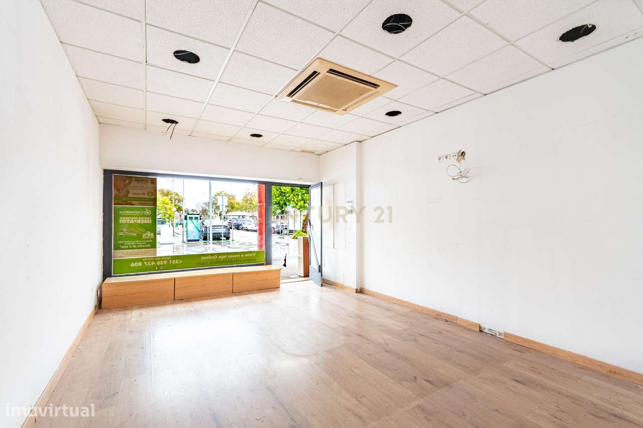 Loja Excelente localização - Grande imagem: 3/15