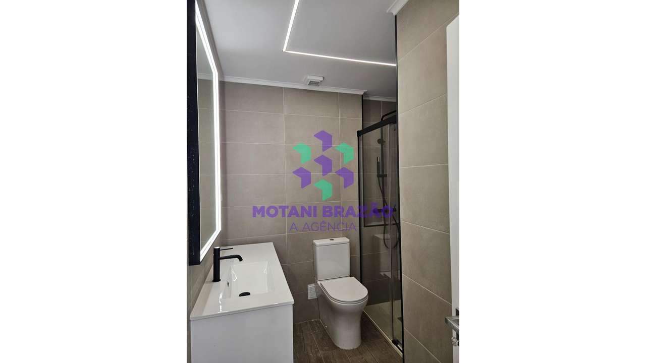 Apartamento T2  Almada-8