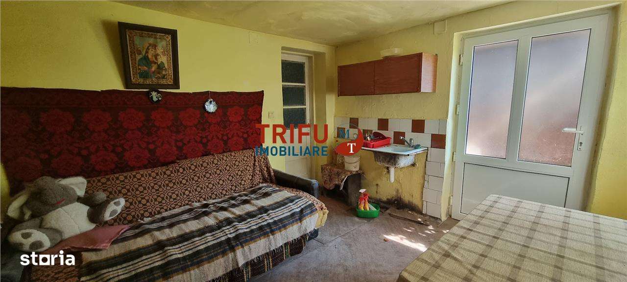 Casa de vanzare zona Centru, 1426 mp teren - Imagine principală: 5/6