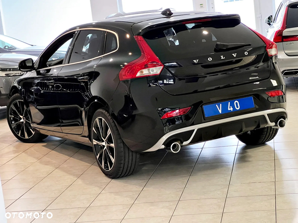 Volvo V40 D4 Drive-E R-Design Momentum - 9