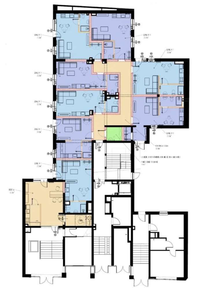 Sprzedam- lokal 350 m²- z opcją podziału-5