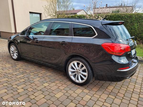 Opel Astra 1.4 Turbo Sports Tourer Style - 4