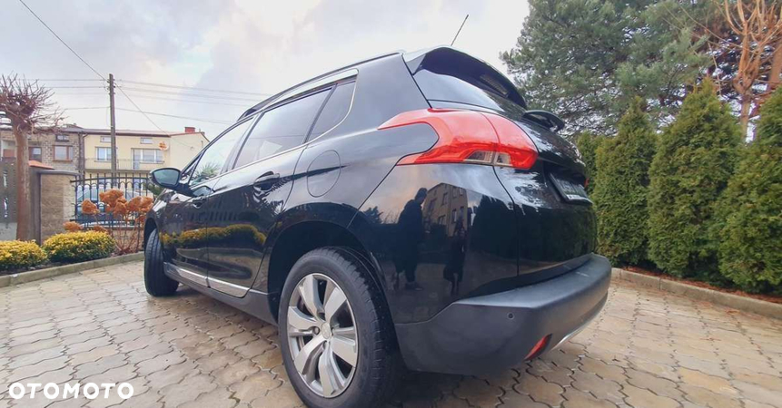 Peugeot 2008 - 15