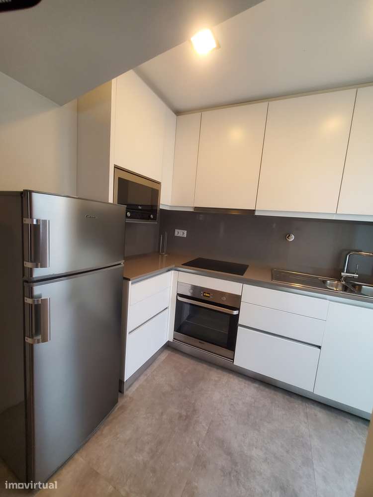 Apartamento na rua de Cedofeita Necessário Fiador - Grande imagem: 3/11