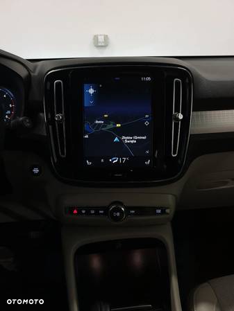 Volvo XC 40 - 19