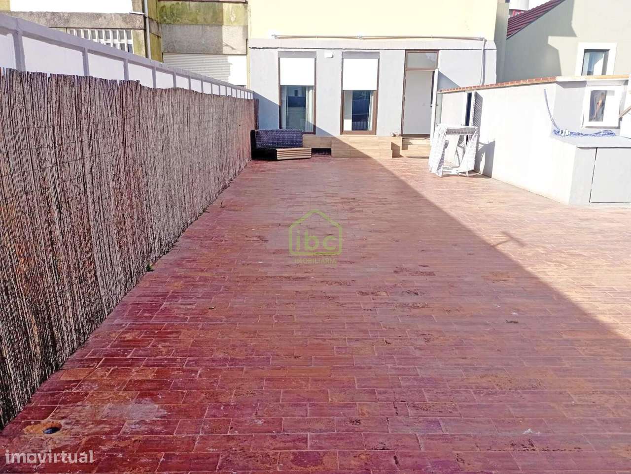 Apartamento T4 transformado em T3 | Matosinhos-13