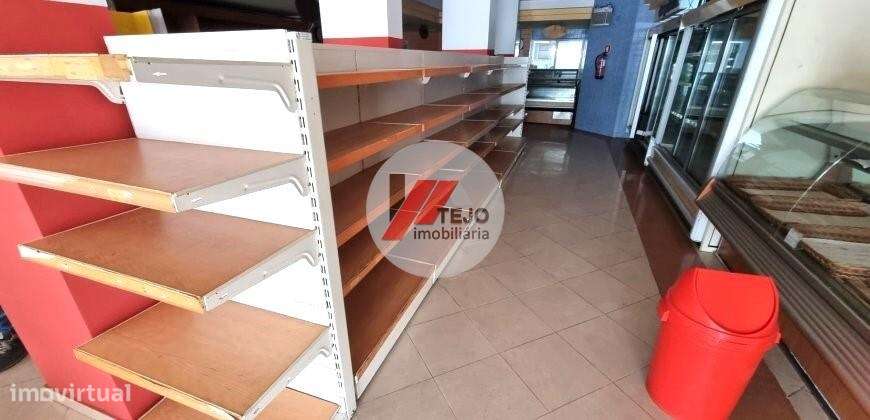 Arrenda I Loja I 190 m2 I Urb. Fidalguinhos - Grande imagem: 4/33