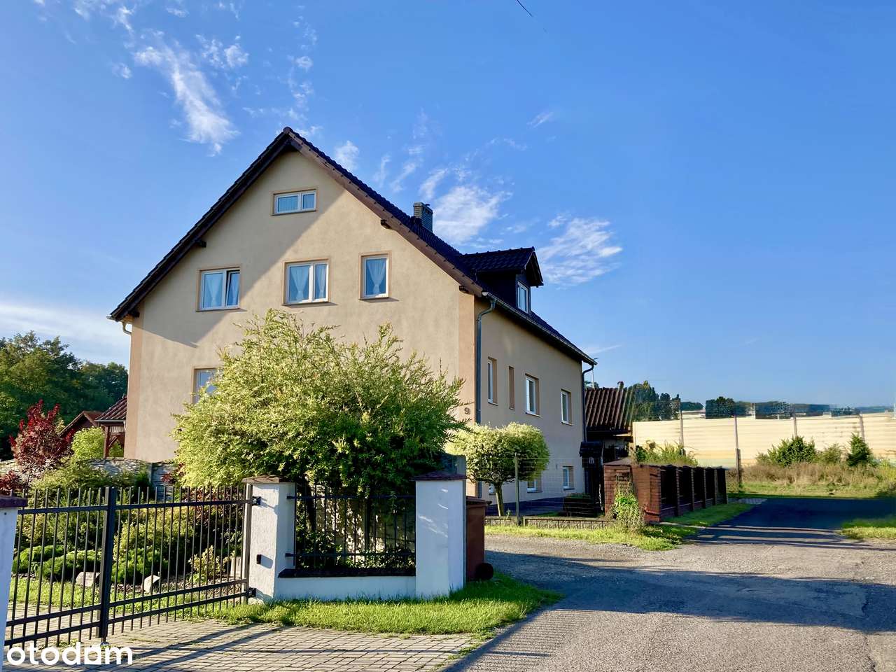 Przestronny dom 510 m² po generalnym remoncie | Opole – Czarnowąsy