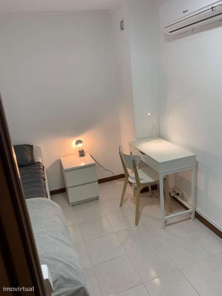 Quarto - localizado em Bonfim Porto - Grande imagem: 3/9