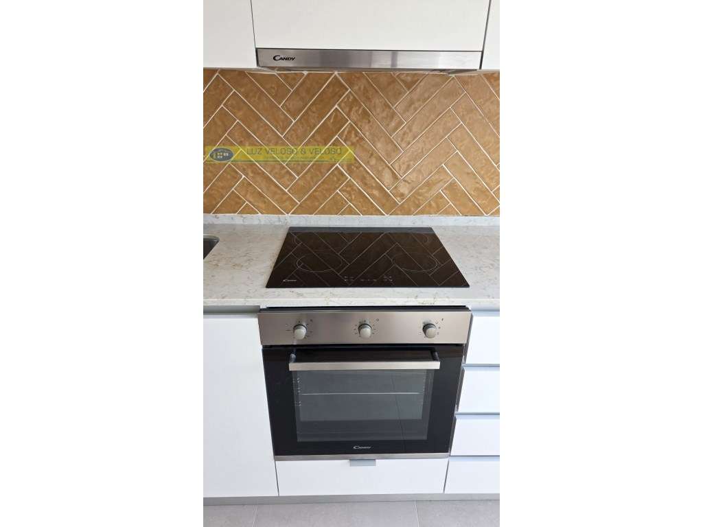 T2 Serra das Minas, remodelado, Arrecadação/Garagem-15