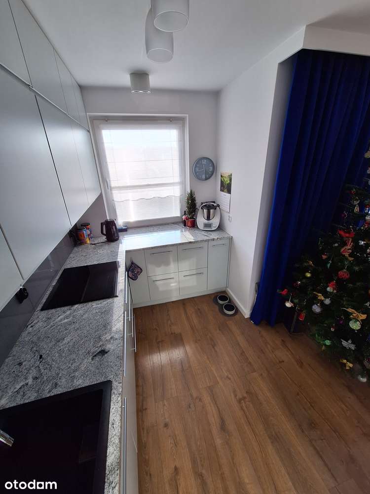 Komfortowe, 4 pokojowe, gotowe do zamieszkania w Brzegu Dolnym - Pełny obrazek: 2/15