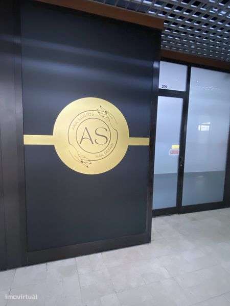 Vendo 2 Lojas Comerciais - Centro Comercial Santo Antonio - Grande imagem: 5/7