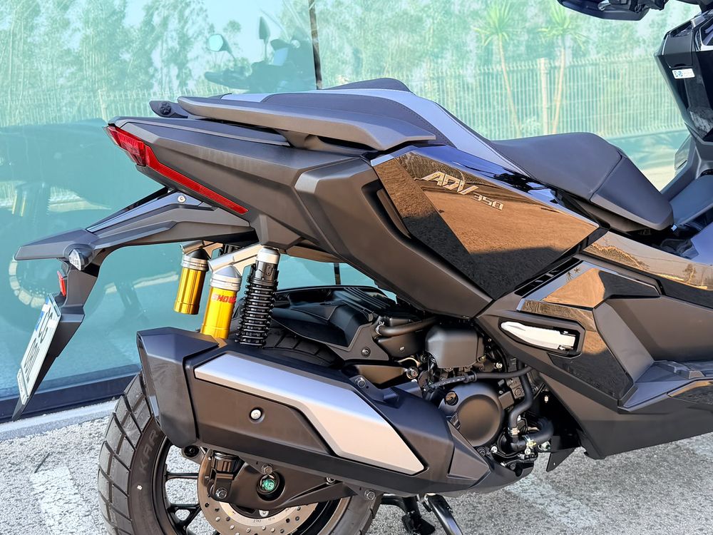 Honda ADV