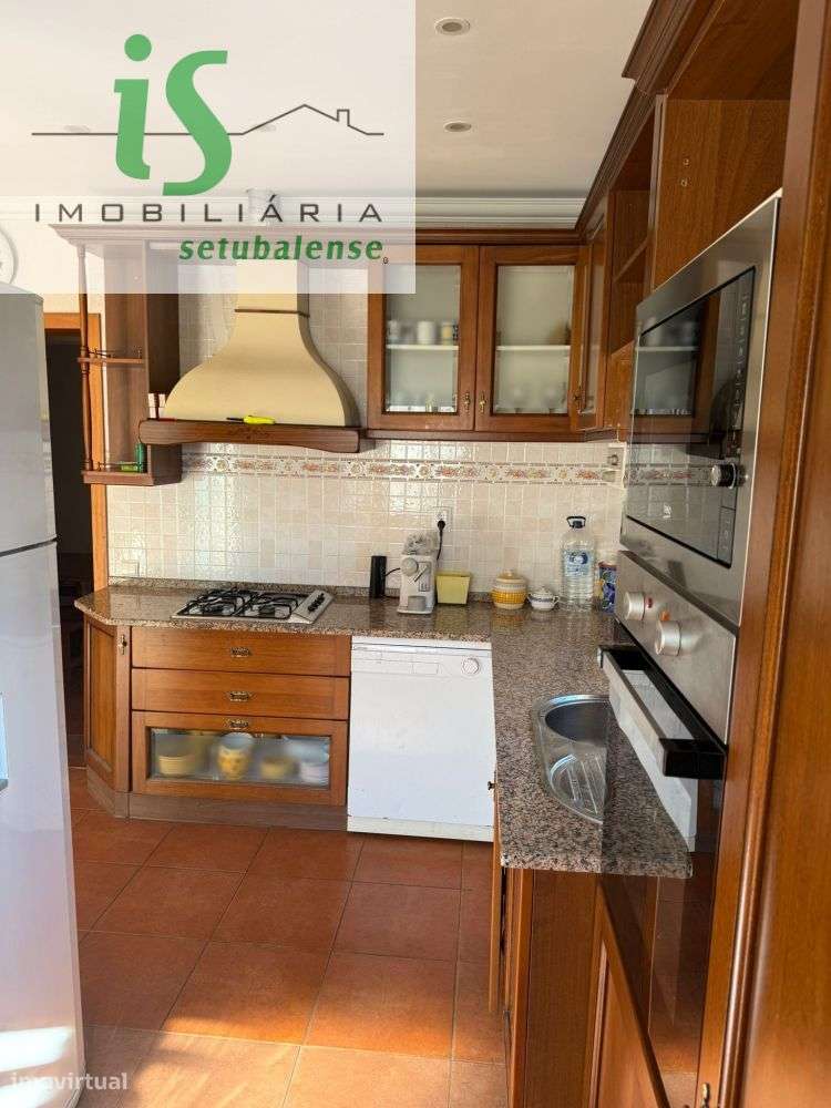 MORADIA T4 NO CENTRO DA COMPORTA ( A  POUCOS PASSOS DO HOTEL E DAS PRA-1