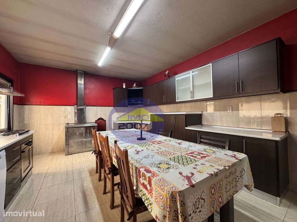 Moradia Térrea em Grijó-26