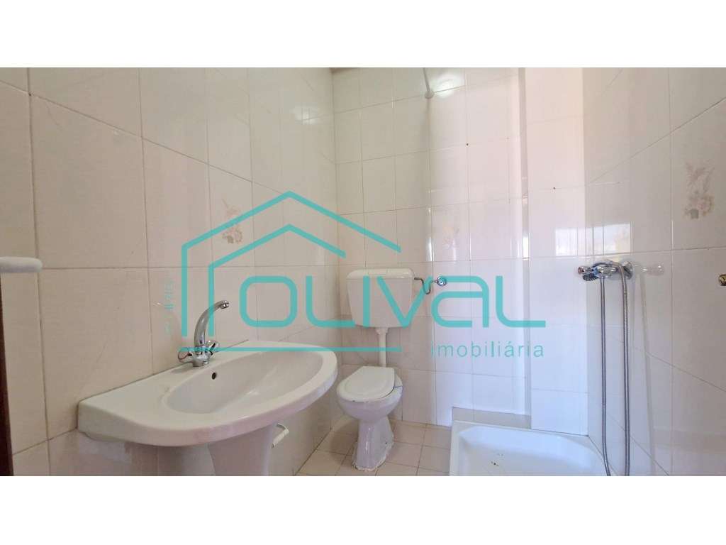 Apartamento T3 Samora Correia-13