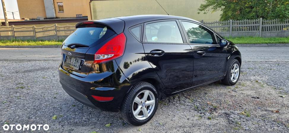 Ford Fiesta 1.4 Platinium X - 4