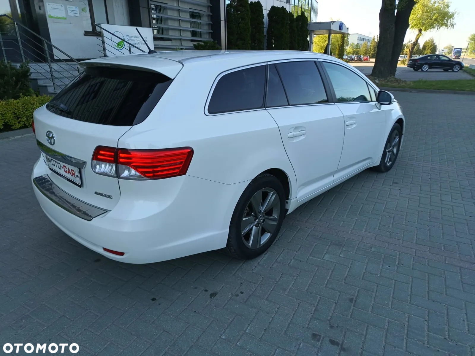 Toyota Avensis 1.8 Business Edition - 7