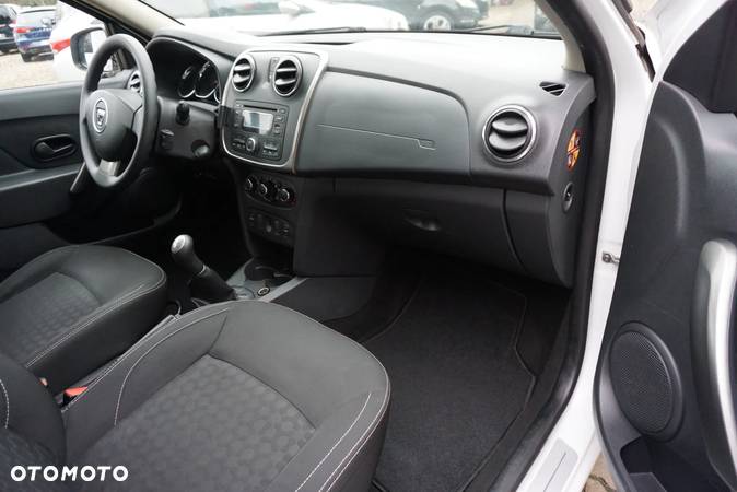 Dacia Logan MCV 1.2 16V Ambiance - 15